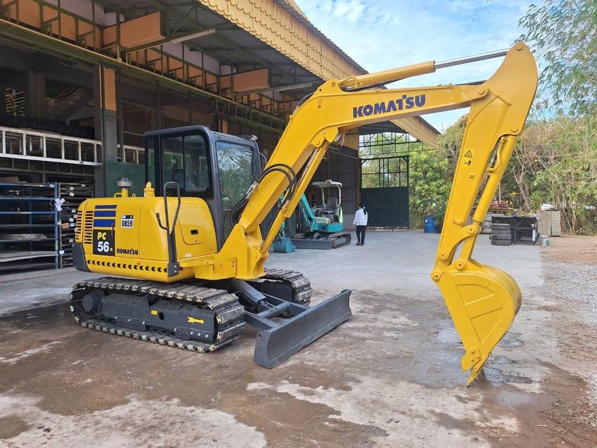 รถแม็คโคร KOMATSU PC56-7