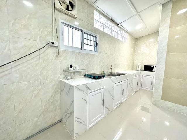 ให้เช่าบ้านเดี่ยว ถนนคุ้มเกล้า ใกล้ถนนเจ้าคุณทหาร ตรงข้ามตลาดคุ้มเกล้า เดินทางสะดวก เหมาะอยู่อาศัย รูปที่ 5