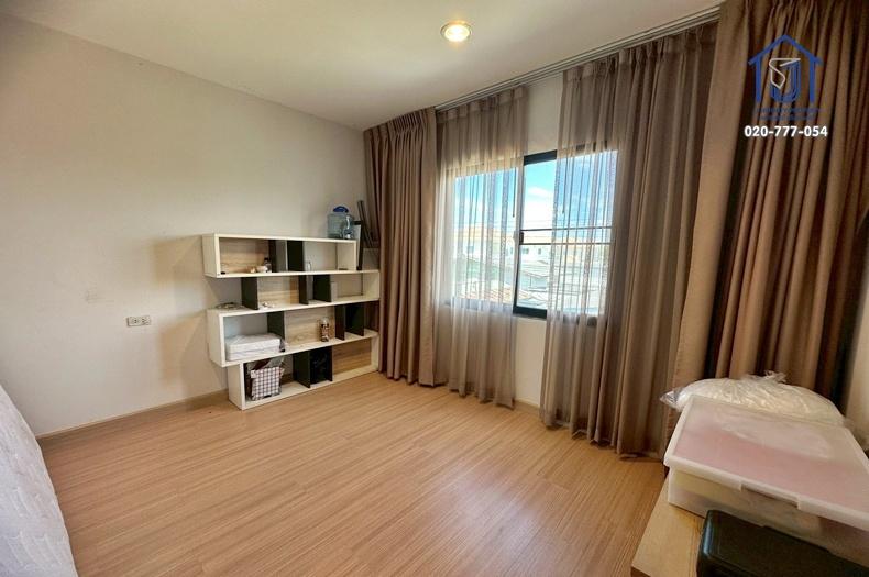ขายทาวน์โฮม 2ชั้น เดอะ พราว วงแหวน-รามอินทรา  ซอยสุเหร่าคลองหนึ่ง 15 ใกล้รถไฟฟ้าสายสีชมพู หลังมุม 9