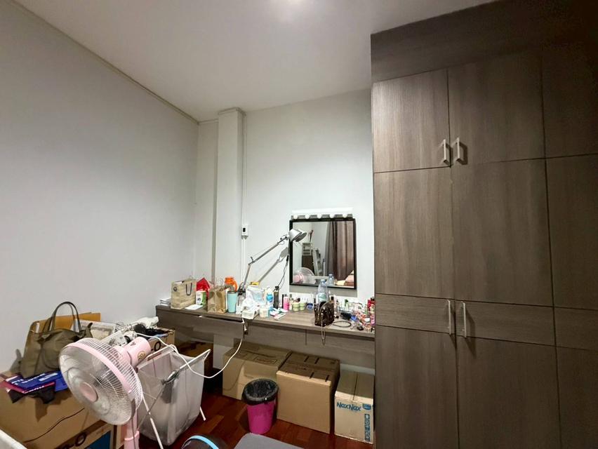 บ้านเดี่ยว2ชั้นในหมู่บ้านหรู 6นอน 5น้ำ 2จอด 12