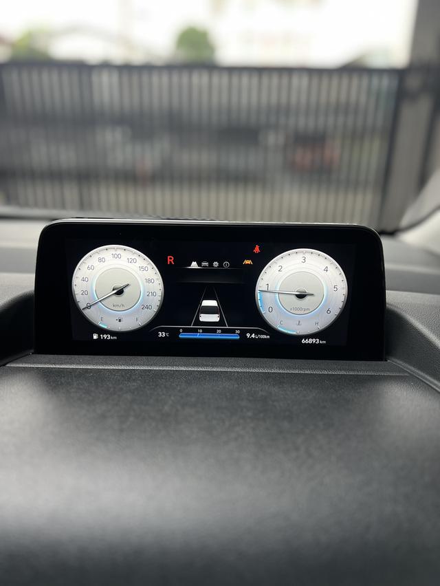 Hyundai Staria 2.2D Sel 9