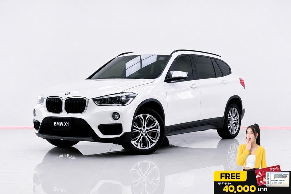 BMW X1 1.5 sDrive18i ICONIC F48 2020
