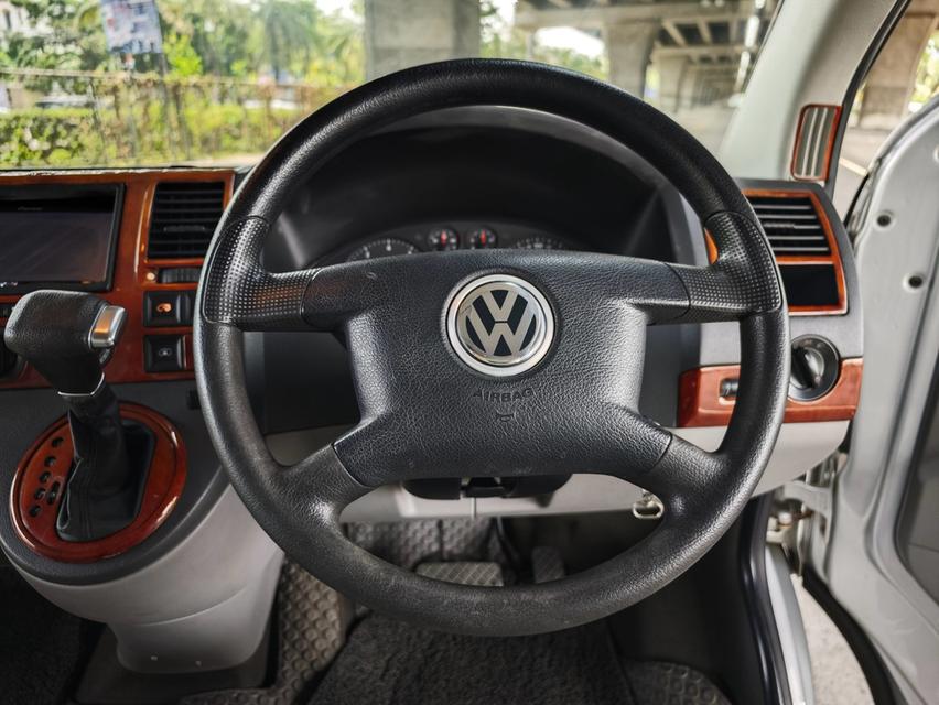 Volkswagen Caravelle 3.2 V6 T5 AT ปี 2006 รถมือสอง ขายถูก 20