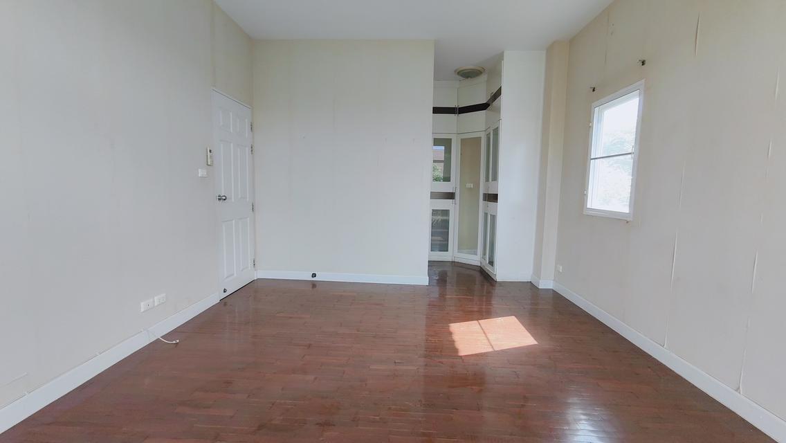 ขายด่วย บ้านเดี่ยว 2 ชั้น โครงการ Rasa Park Lane (รสา พาร์คเลน) วัชรพล-เพิ่มสิน 17