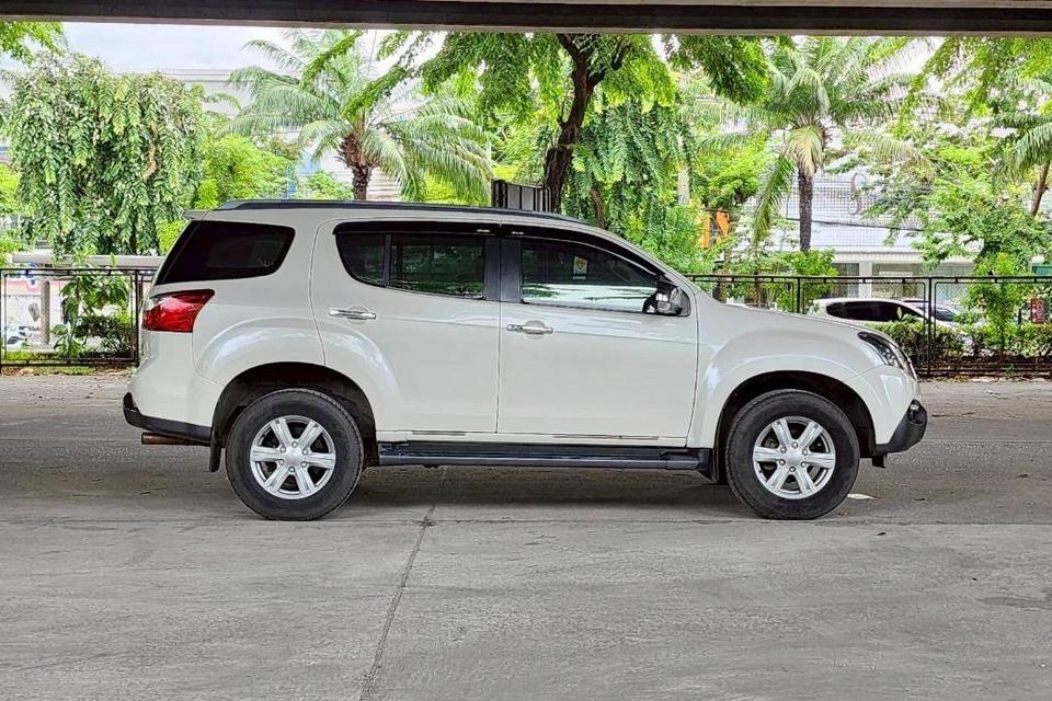 Isuzu Mu-X 3.0 2WD DVD NAVI AT ปี 2014 4