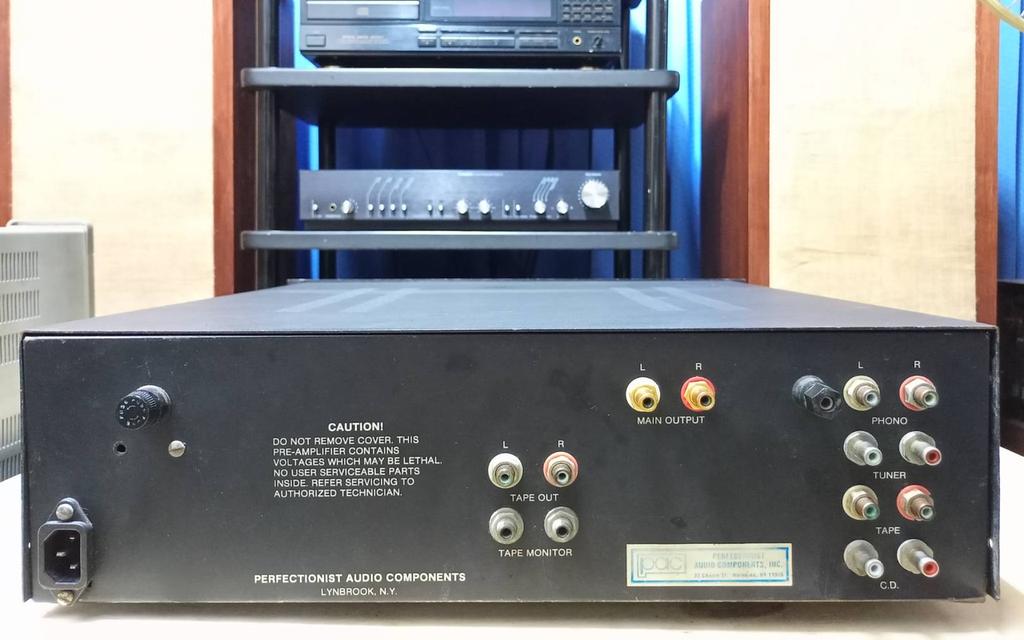 ขายปรีแอมป์หลอดไฮเอ็นด์ pac DYNAMIC FOCUS PREAMPLIFIER 8