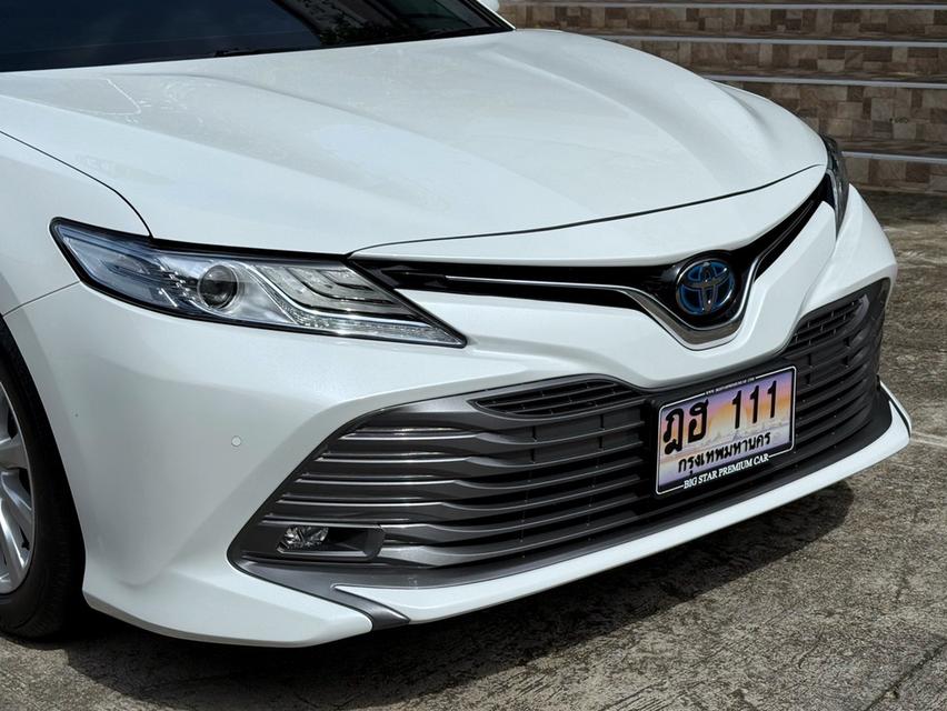 2021 CAMRY HV PREMIUM รุ่น TOP สุด รถมือเดียวออกป้ายแดง รถวิ่งน้อย เข้าศูนย์ตรงระยะ รถไม่มีอุบัติเหตุครับ 7
