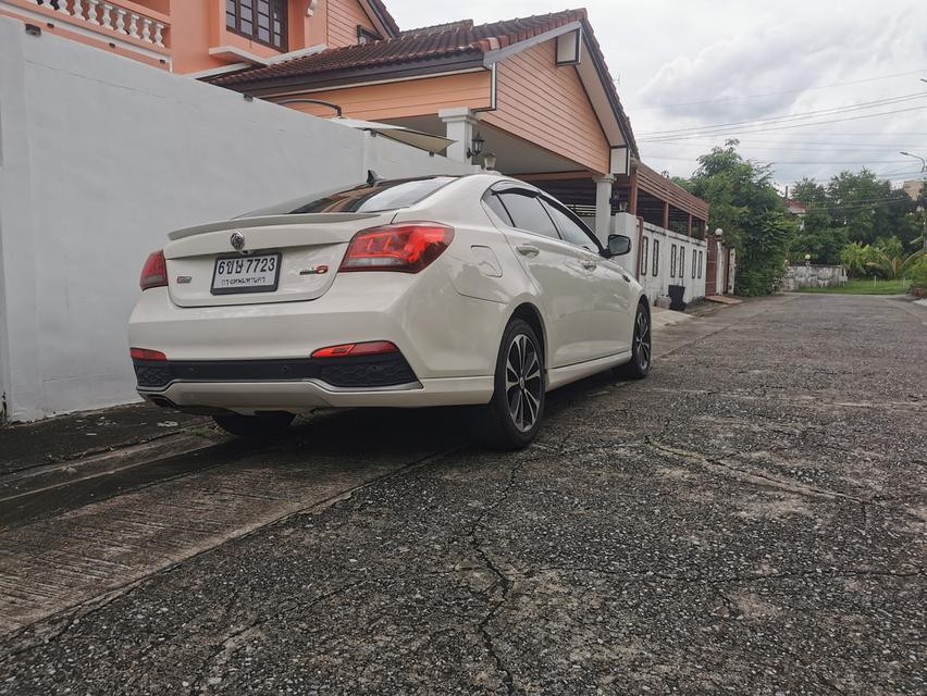 MG6 X 1.8turbo E85 sunroof blacktop  2