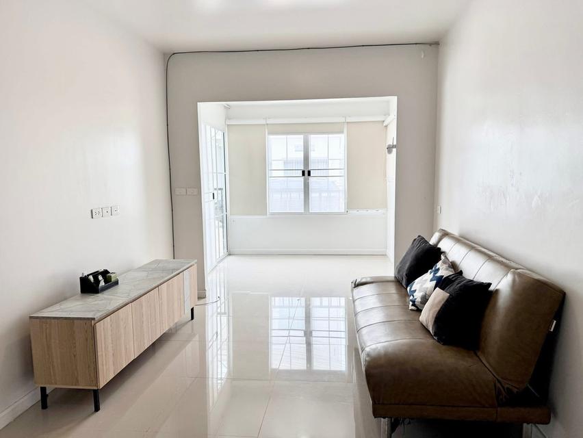 ให้เช่าทาวน์โฮม หมู่บ้านเสนาวีว่า อัสสัมชัญ ศรีราชา 4