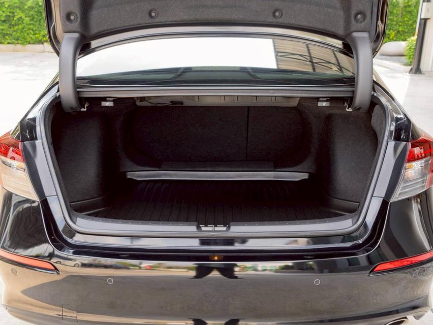 Honda Civic 2.0 e:Hev RS ปี 2025 วารันตีศูนย์เหลือๆ รถสวยเดิม ไม่เคยมีอุบัติเหตุ รูปที่ 13