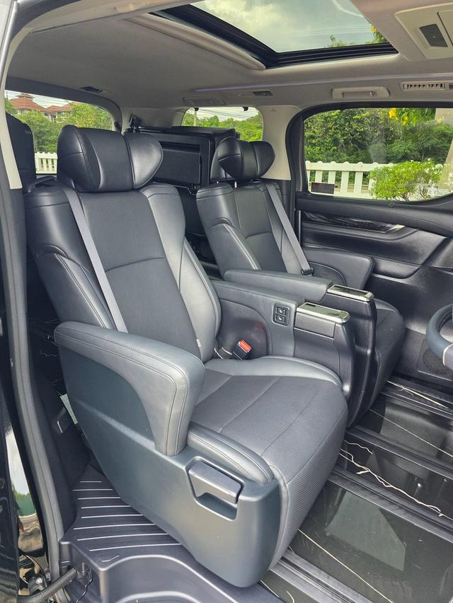 Toyota ALPHARD 2.5SC PACKAGE สีดำ ปี 2021 ไมล์ 70,000 กม. รูปที่ 10