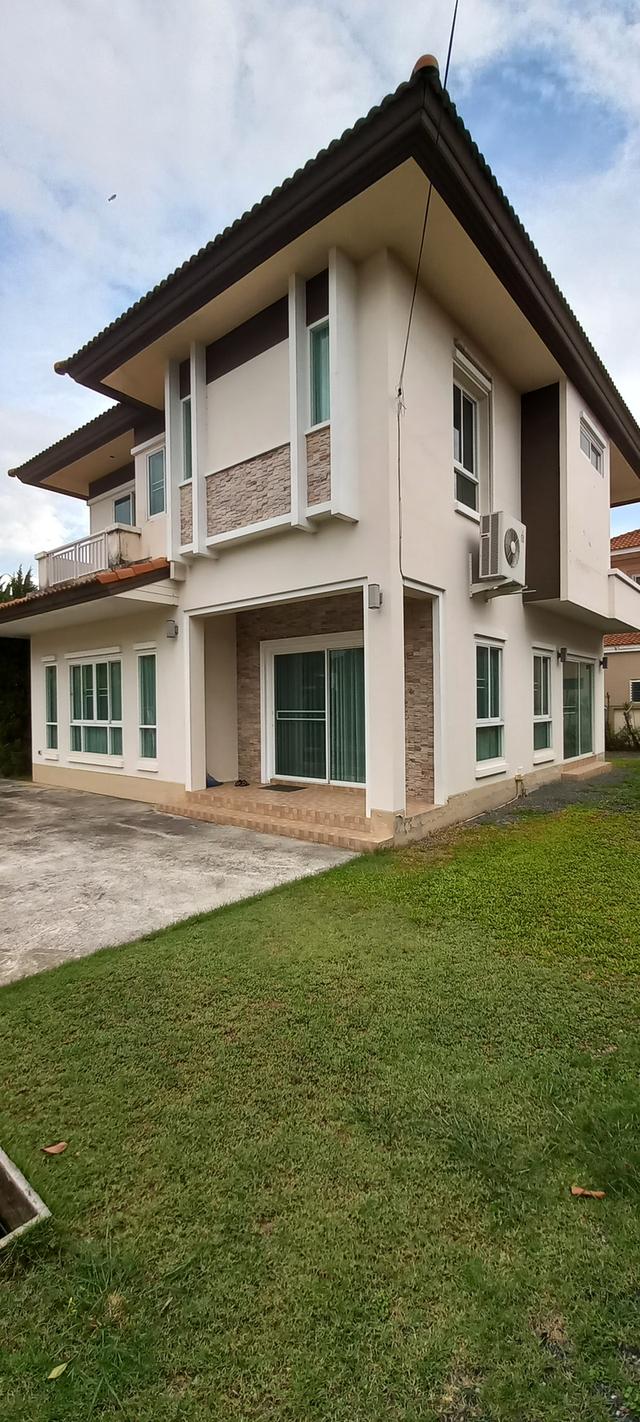บ้านเดี่ยวแปลงใหญ่ ในโครงการจัดสรรใกล้วงแหวนรอบ 2 สันกำแพงสายใหม่ 4