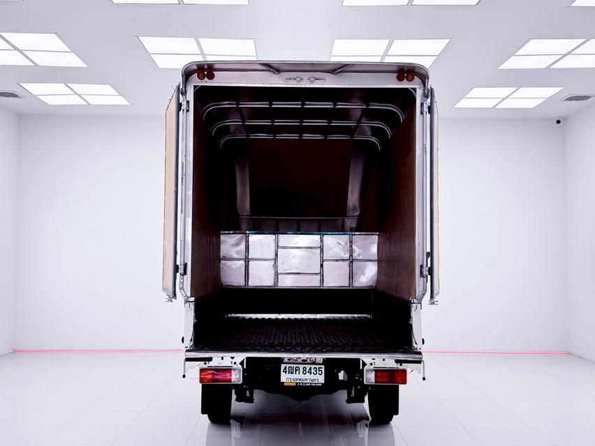 TOYOTA HILUX CHAMP 2.4 LWB AT STANDARD CAB 2025