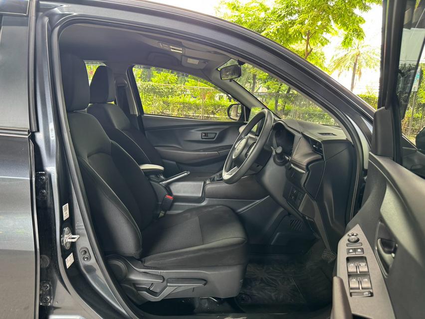 2024 Toyota Yaris ATIV 1.2 SMART AT มือเดียวป้ายแดง ไมล์น้อย รูปที่ 13