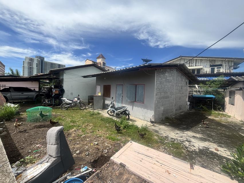 ที่ดินพร้อมห้องเช่าอ่าวอุดม 15