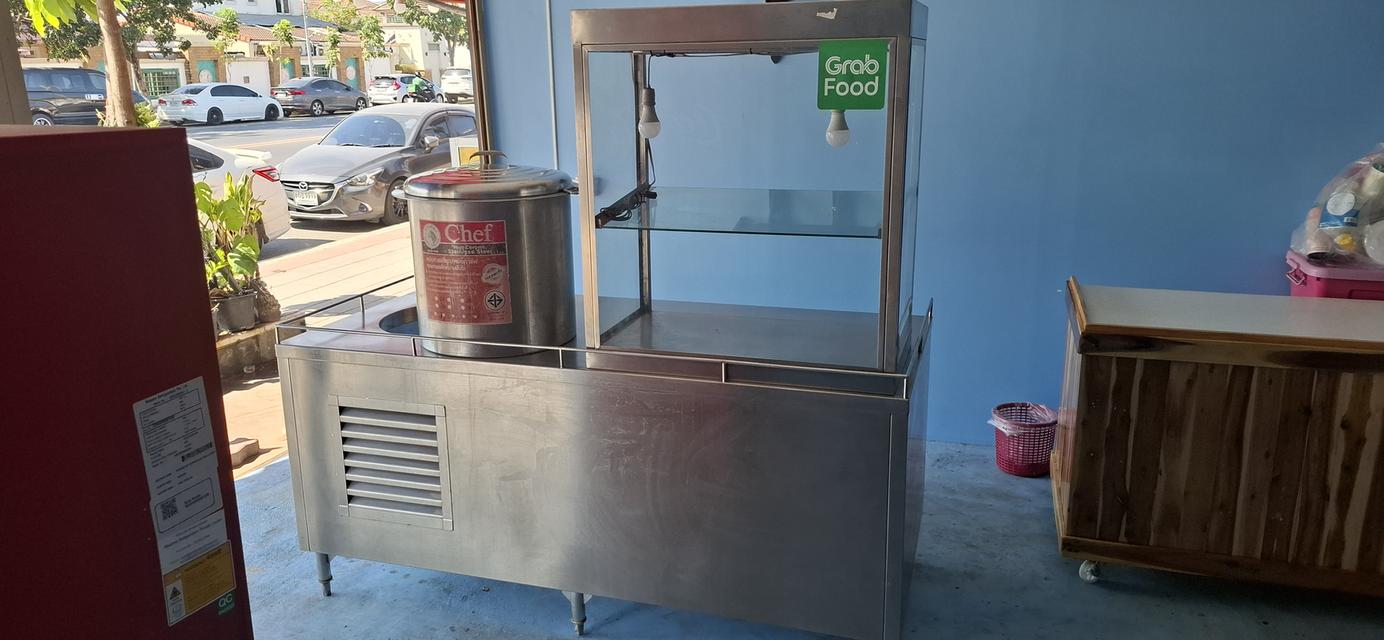 โต๊ะสแตนเลสขายก๊วยเตี๋ยวพร้อมตู้และหม้อ