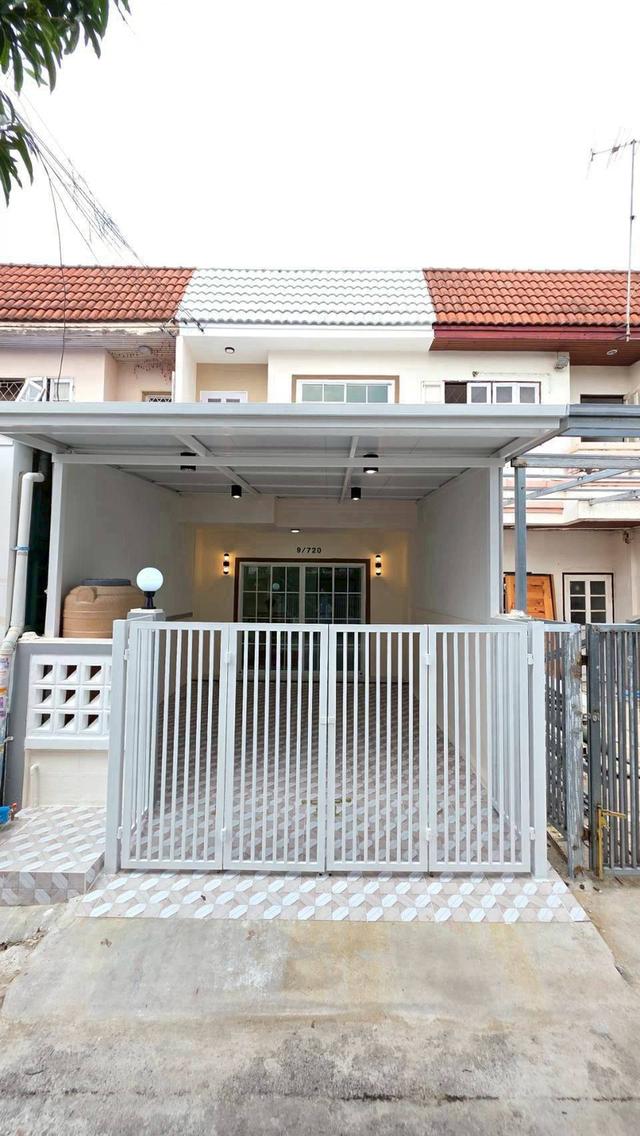 หมู่บ้านบัวทอง3 ใกล้เซ็นทรัลเวสเกตทาวน์เฮ้าส์ 2 ชั้น #หมู่บ้านบัวทอง3 ทำเลดี ติดสถานีรถไฟ - คลองบางไผ่ 1