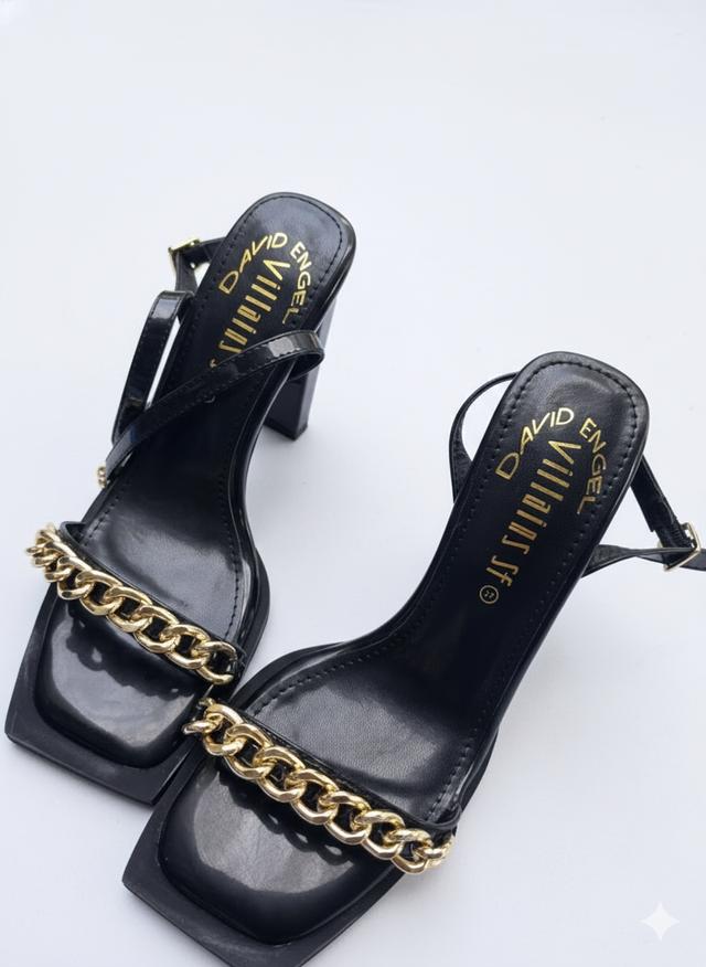 รองเท้าส้นสูง DAVD Villain 3