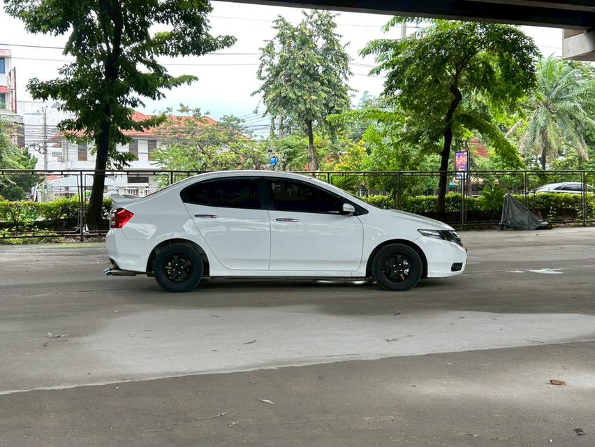 ขายรถ Honda City 1.5SV ปี 2012 สีขาว เกียร์ออโต้ 8