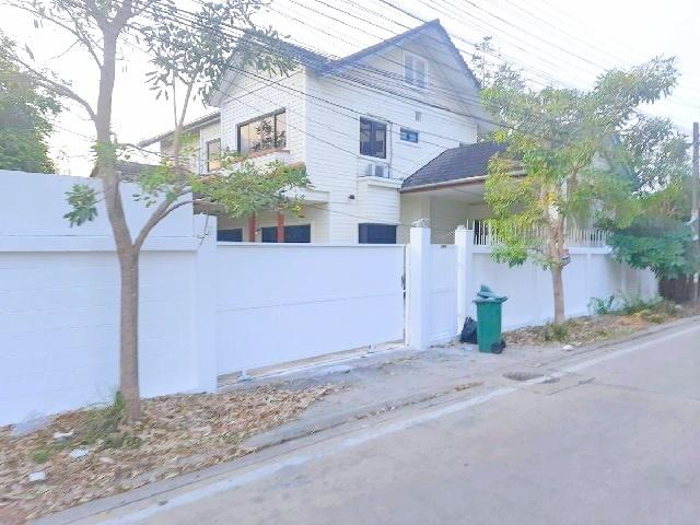เมกะ บางนา 2.6 กม. ตลาดกิ่งแก้ว 1.2กม. ให้เช่า-ขาย คฤหาสน์ 2 ชั้น 150 ตร.วา. 350ตร.ม. 3-5นอน พร้อมเฟอร์ บางนา-ตราด กิ่งแ 1