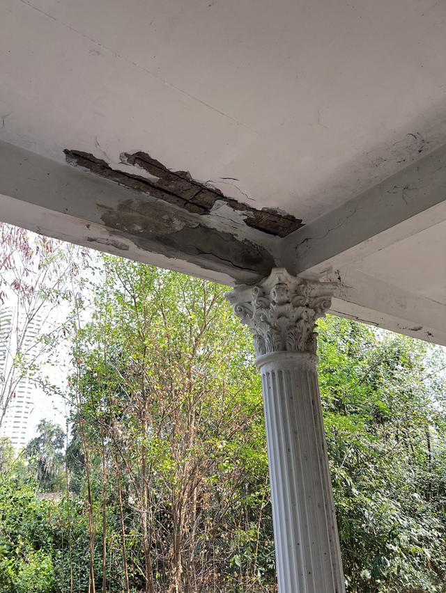 ขายบ้านเก่าพังตามสภาพ 4