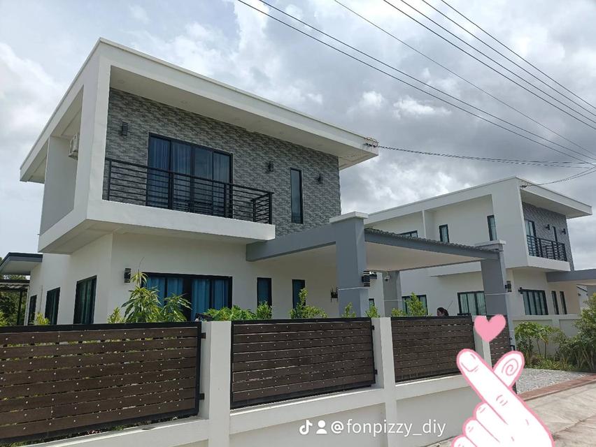 ขายบ้าน2ชั้นพร้อมที่ดิน 3ห้องนอน 2 ห้องน้ำ พื้นที่ใช้สอย177ตร.ม.