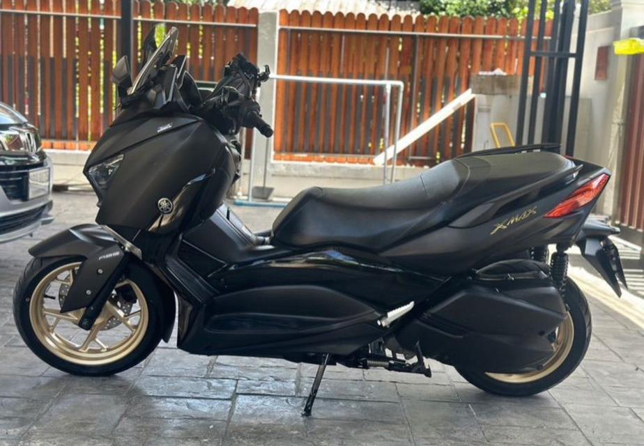 Yamaha XMAX300 มือเดียว 3