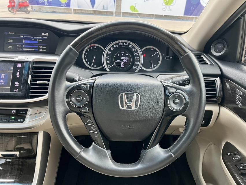 HONDA ACCORD 2.0 EL ปี 2016  14