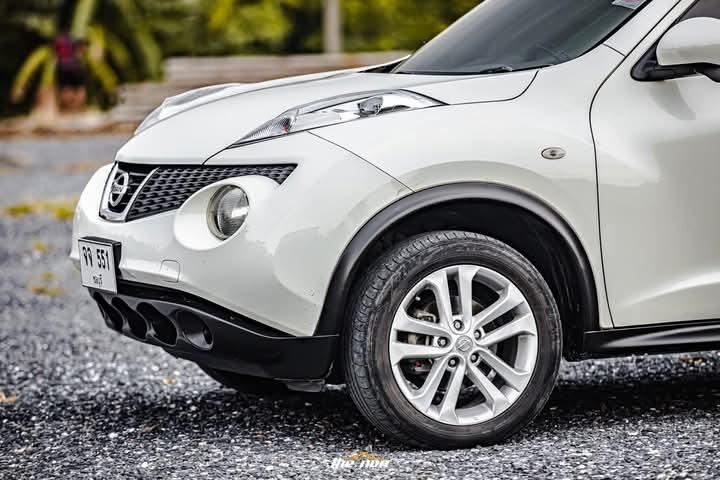 Nissan Juke สีขาวเหมือนใหม่ 2