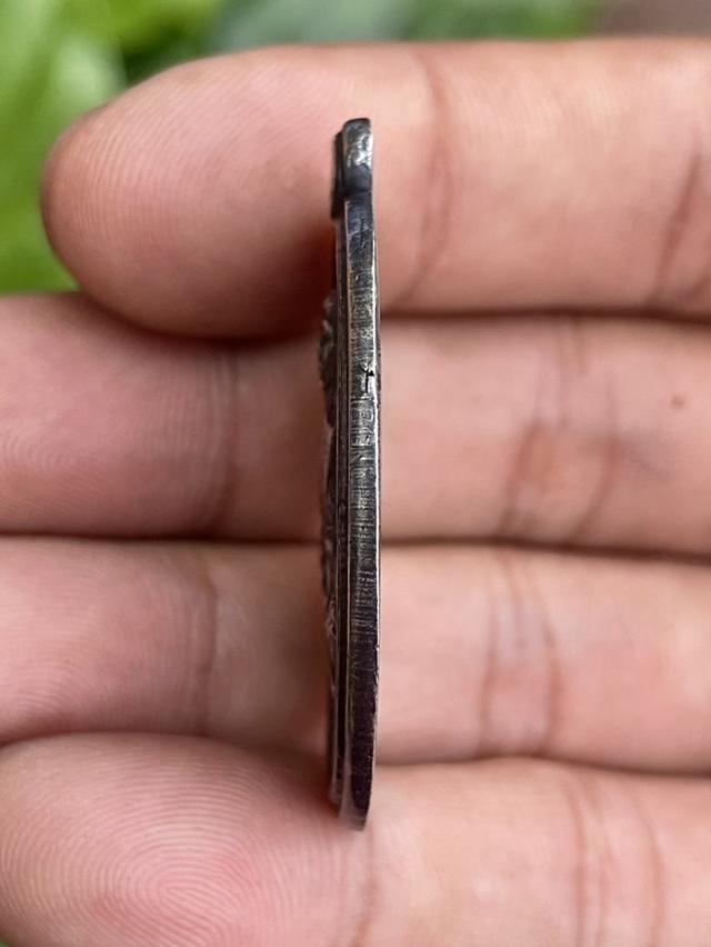 เหรียญหลวงพ่อคูณ รุ่นสร้างบารมี ปี19 เนื้อเงิน ไม่ตัดปีก Limited Edition