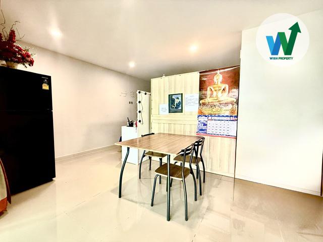 ขายบ้านทาวน์เฮ้าส์ V Compound Bangna  3 ห้องนอน 3 ห้องน้ำ 2 ที่จอดรถ ต่อเติมครบ ใกล้มอเตอร์เวย์ 2