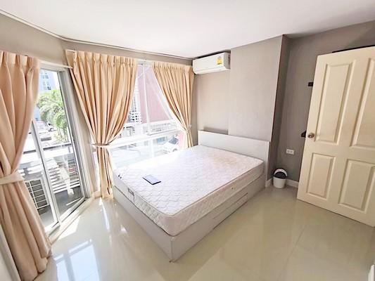 ขาย คอนโด swift condo 58 ตรม 2 นอน ตกแต่งสวย แบบ fully furnished เหมาะอยู่เองหรือปล่อยเช่านักศึกษา