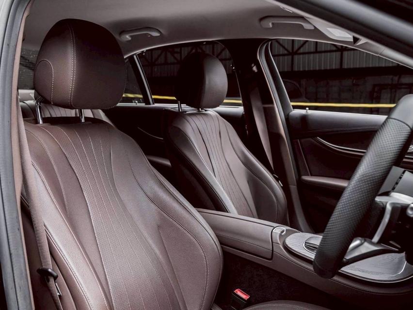 รหัสรถ 67GG7750 Benz E350e W213 ปี 2017 20