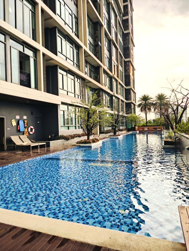 ให้เช่าคอนโดติดถนน ติด BTS อุดมสุข ย่านสุขุมวิท IDEO BLUECOVE 16