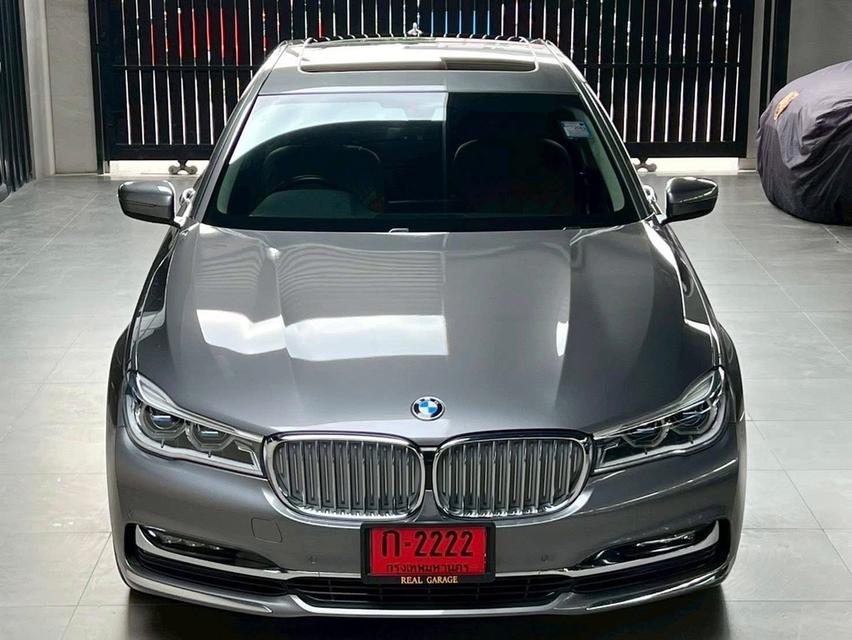 BMW 740Li 2