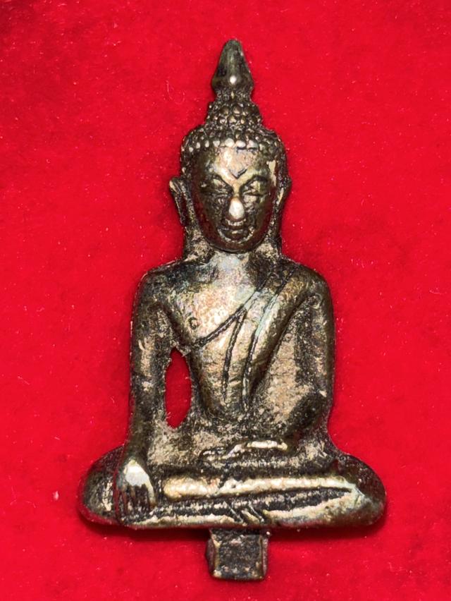 พระยอดธง หลวงพ่อคูณ รุ่น 5 ท้ายิง