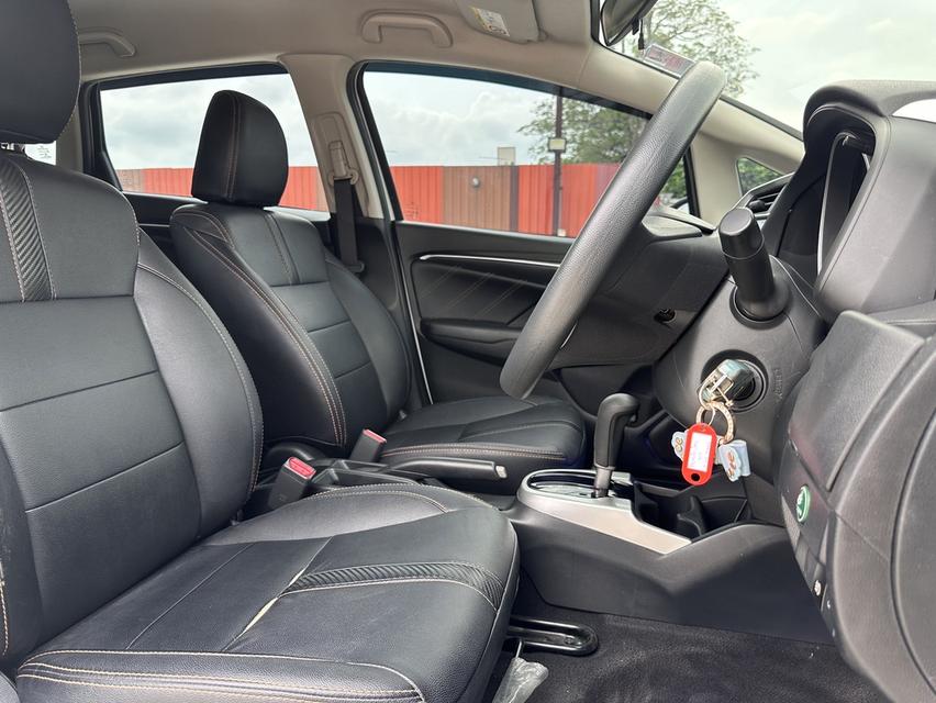 รหัสรถ PAT3988 Honda Jazz GK 1.5S A/T 2020 12