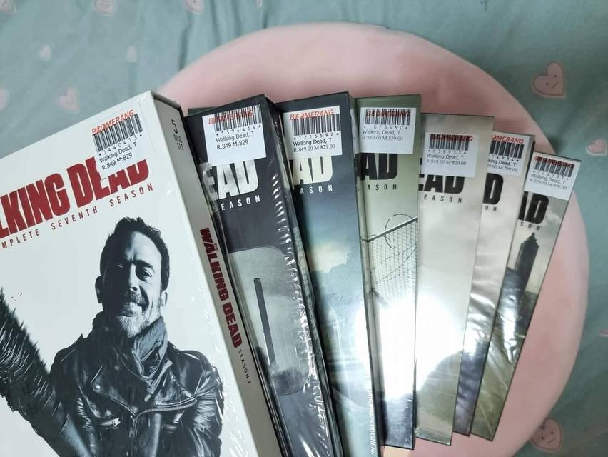 WALKING DEAD SEASON 1-7MASTER ลิขสิทธิ์แท้จากห้างสะสมเองขายมือสองสภาพใหม่ ยังไม่แกะซีล สนใจทักน้าป๊อป O9O5546999 แอดไอดีไลน์  popwong 