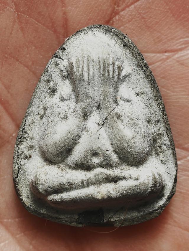 พระปิดตาปลดหนี้ หลังยันต์ตรีฯ เนื้อผงใบลาน หลวงปู่โต๊ะ วัดประดู่ฉิมพลี....เก่า เดิมๆ 6