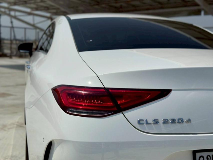 Benz CLS220d AMG Premium 2022 ใหม่ชัด ไมล์น้อยสุดในตลาด ประหยัดถึง 1.8ล้าน รูปที่ 4