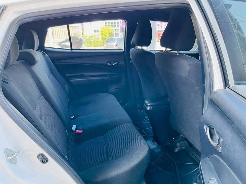 Toyota  Yaris entry +ติดlpg auto ปี 2022 รูปที่ 9
