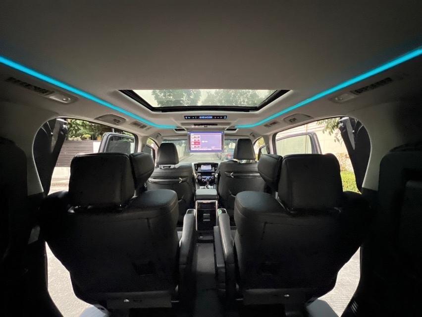 รหัสรถ CH9990 TOYOTA VELLFIRE 2.5 HYBRID ZR G E-Four 2015 15
