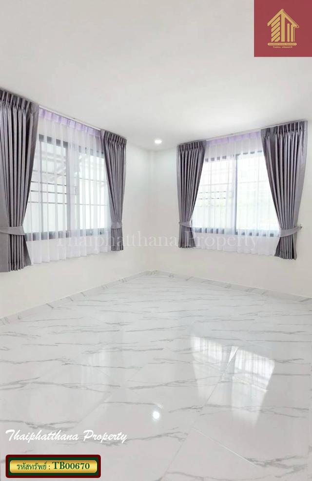 หมู่บ้านปิ่นฤทัย คลอง7 9