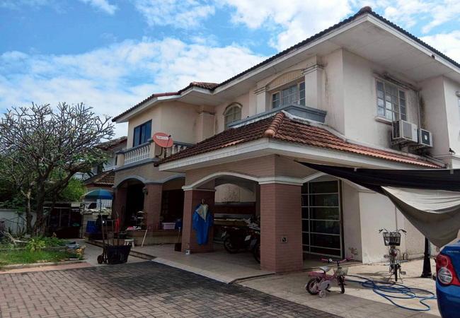 ขายบ้านเดี่ยว 2 หลัง หมู่บ้านพฤกษชาติ รามคำแหง 118 เนื้อที่ 309 ตร.ว. 2 ชั้น 10 นอน 8 น้ำ 4
