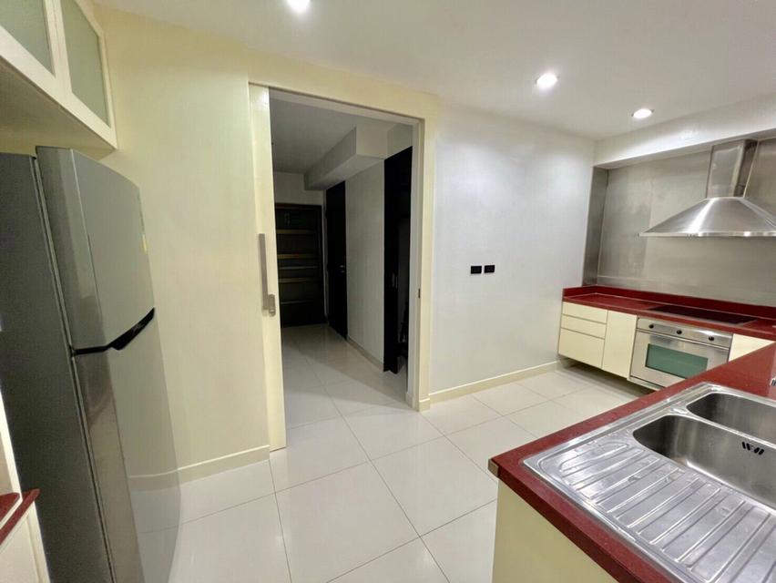 คอนโด 4 ห้องนอนกว้างขวางพร้อมวิวเมืองที่ City Lakes Tower สุขุมวิท 16 คลองเตย 6