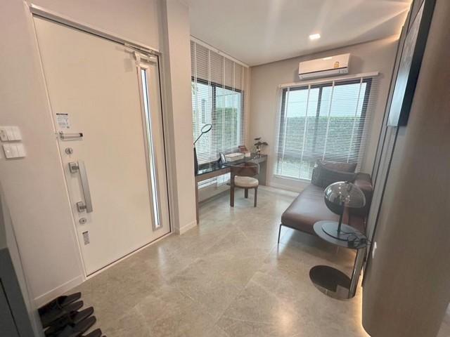 ให้เช่าบ้านเดี่ยว 2 ชั้น 86 ตรว. 4 ห้องนอน โครงการมัณฑนา บางนา กม 15 MANTANA Bangna km. 15 บ้านหัวมุมทิศเหนือ ใกล้สนามบิ