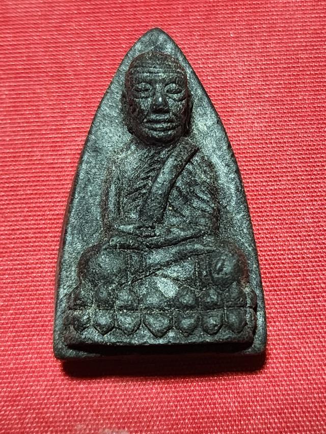 หลวงปู่ทวด หลัง สก. ปี44 1