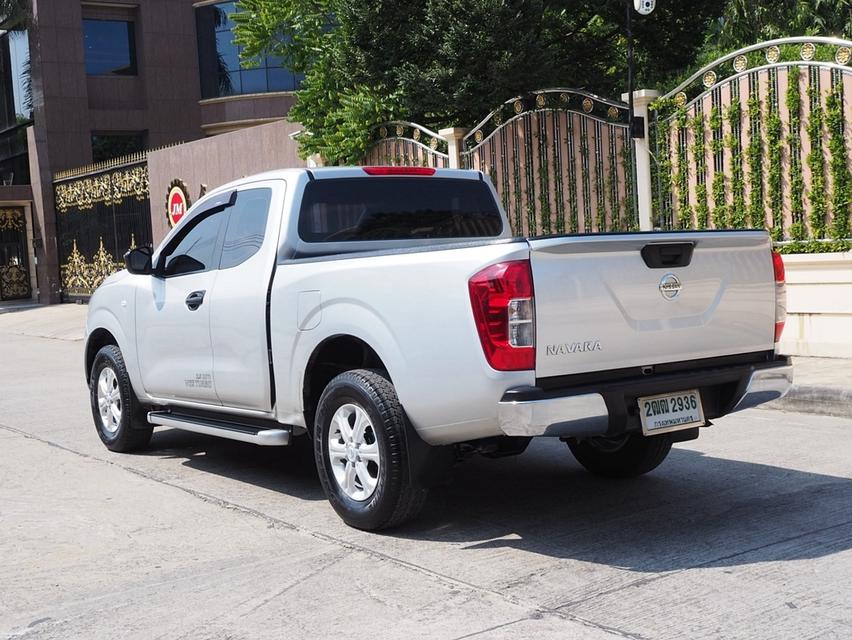 NISSAN NP300 NAVARA KING CAB 2.5 S ปี 2018 เกียร์MANUAL 6 Speed สภาพนางฟ้า 2