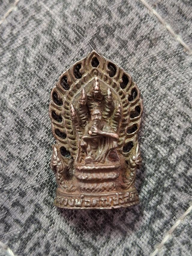 พระหน้าปกหลวงพ่อคูณเปิดให้เช่าแบ่งปันแท้100%เปิดในราคา350เอาไปต่อกําไรคุ้มๆ