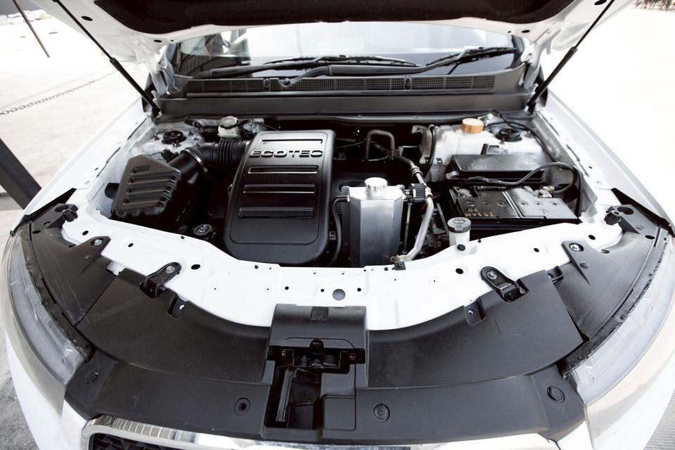 CHEVROLET Captiva 2.4 LT AWD ปี 2012 เกียร์ออโต้ สีขาว Suv 7 ที่นั่ง รูปที่ 19